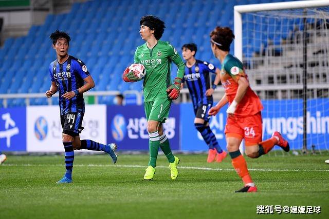 天空体育：沙特俱乐部有意巴萨36岁老将莱万
